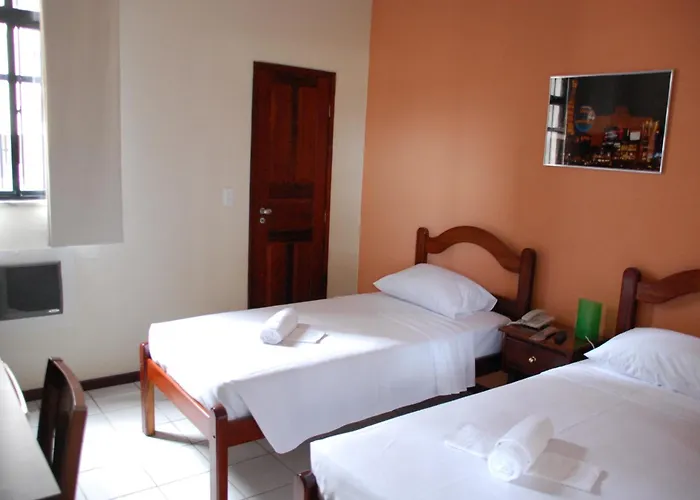 Hotel Netuno Beach